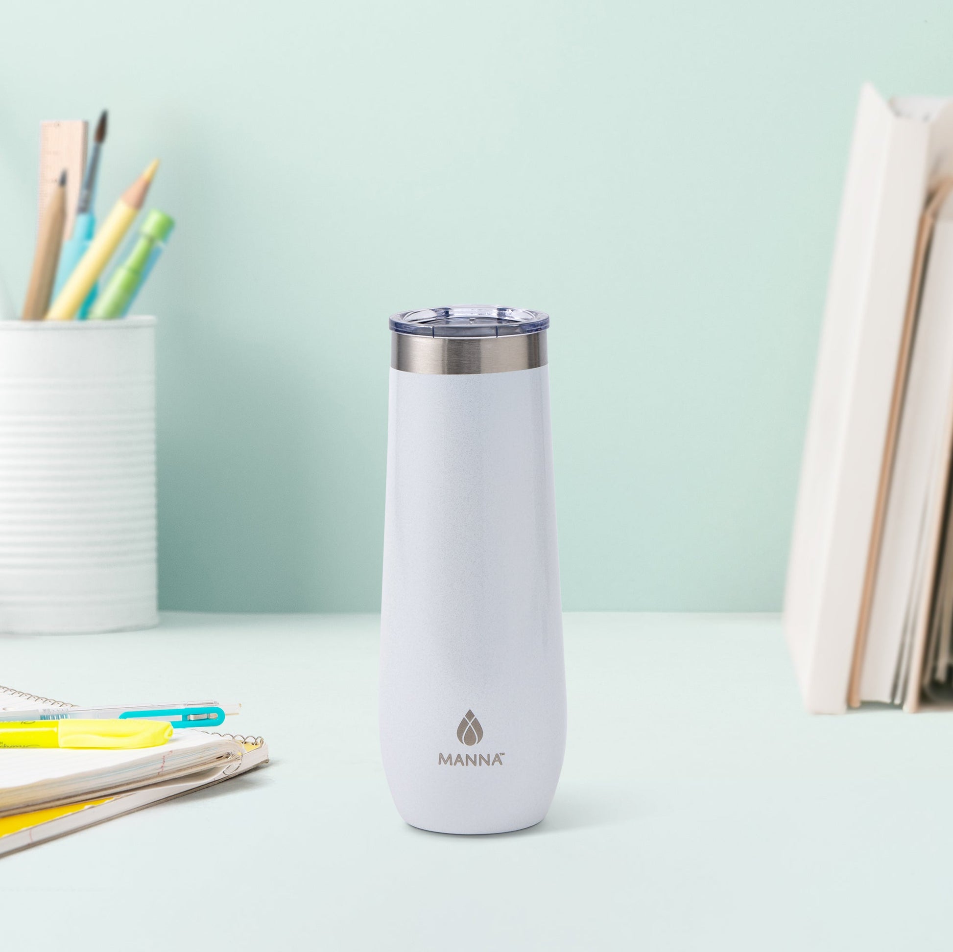 9-oz-sleek-champagne-tumblers-l1 29609_L_White.jpg